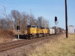UP 8093 Passes some signals